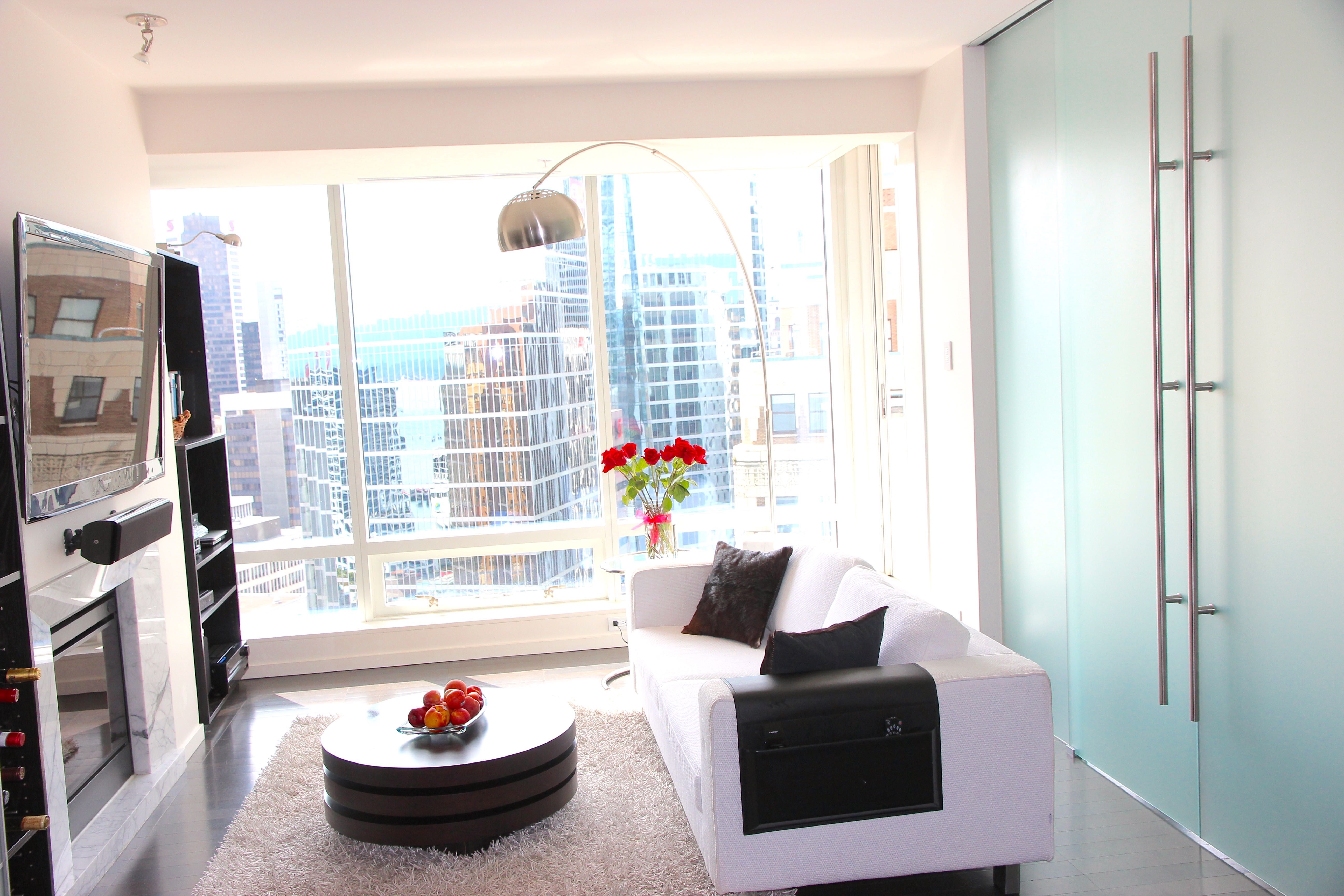 1011 W Cordova St Vancouver