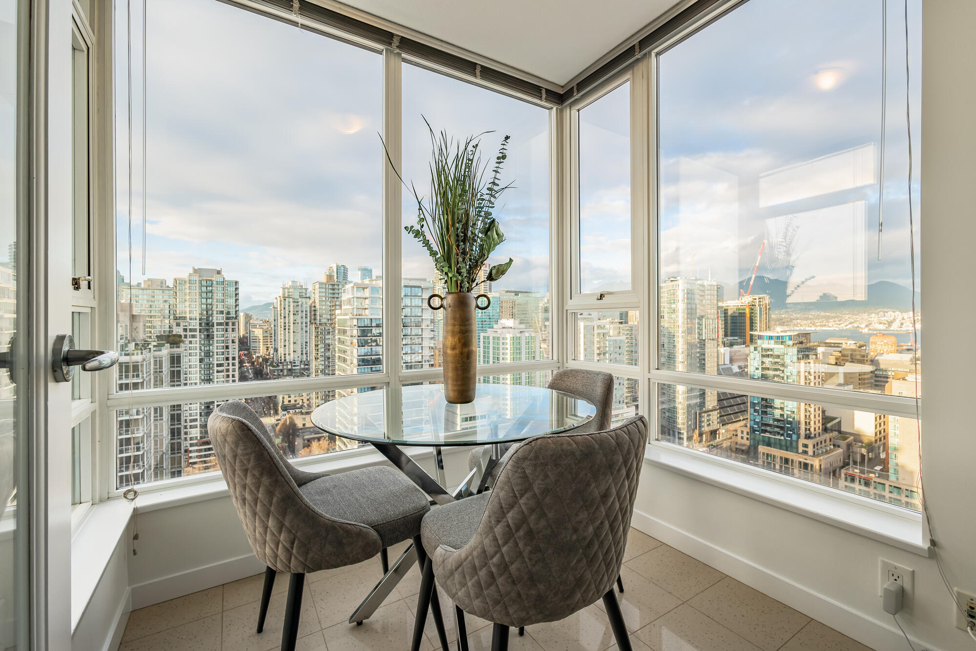 928 Beatty st Vancouver